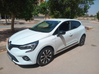 voitures-renault-clio-5-2023-equilibre-algerie