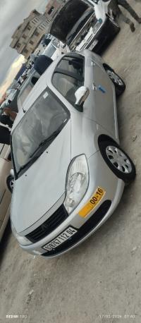 سيارات-renault-symbol-2012-أم-البواقي-الجزائر