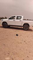 automobiles-toyota-2023-hilux-bechar-algerie