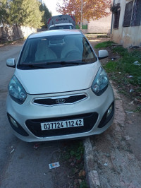 voitures-kia-picanto-2012-style-hadjout-tipaza-algerie