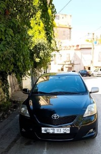 سيارات-toyota-yaris-sedan-2013-قسنطينة-الجزائر