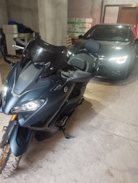 motos-et-scooters-tmax-562-yamaha-2022-cherchell-tipaza-algerie