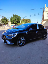 voitures-renault-clio-2023-rs-line-chlef-algerie