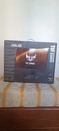 écran asus tuf gaming vg27v