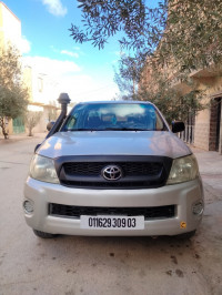 voitures-toyota-hilux-2009-laghouat-algerie