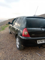 voitures-renault-clio-campus-2011-ain-defla-algerie