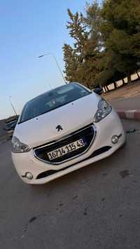 voitures-peugeot-208-2015-allure-chelghoum-laid-mila-algerie