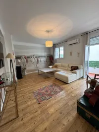 Location Appartement F4 Alger Hydra