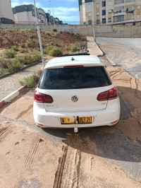 voitures-volkswagen-golf-6-2013-match-skikda-algerie