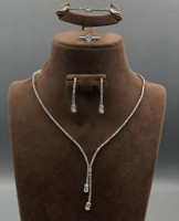 jewelry-set-parure-classe-luxe-en-argent-rhodie-مشللة-بالذهب-الابيض-birkhadem-alger-algeria