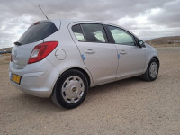 voitures-opel-corsa-2013-oued-zenati-guelma-algerie