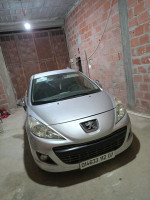 citadine-peugeot-207-2012-bordj-ben-azzouz-biskra-algerie