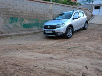 citadine-dacia-stypway-2018-issers-boumerdes-algerie