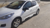 voitures-peugeot-207-2011-allure-alger-centre-algerie