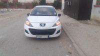 voitures-peugeot-207-2011-allure-alger-centre-algerie