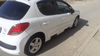 voitures-peugeot-207-2011-allure-alger-centre-algerie