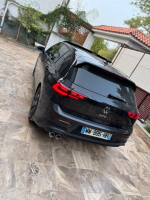 voitures-volkswagen-golf-8-2023-gtd-zeralda-alger-algerie