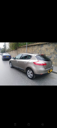 voitures-renault-megane-3-2010-privilege-dely-brahim-alger-algerie