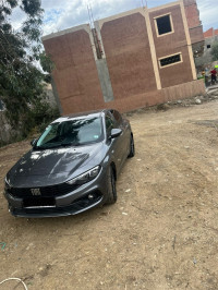 voitures-fiat-tipo-sedan-2023-life-bejaia-algerie