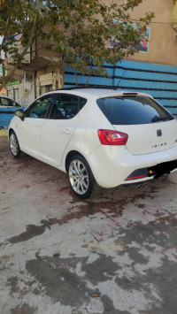 voitures-seat-ibiza-2012-tiaret-algerie