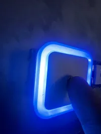 Veilleuse et lampe avec détecteur مصباح مع كاشف