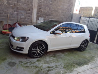 voitures-volkswagen-golf-7-2013-trendline-mila-algerie