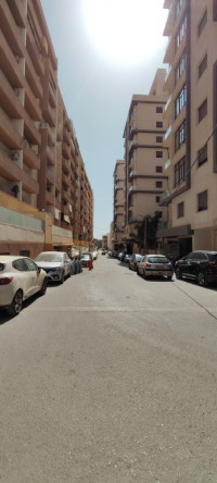 appartement-vente-f3-alger-cheraga-algerie