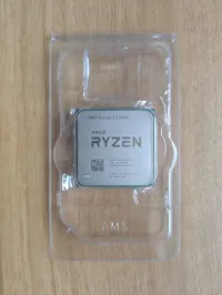 AMD RYZEN 7 5700X TRAY