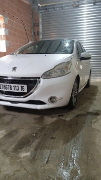 voitures-peugeot-208-2013-serdj-el-ghoul-setif-algerie