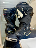 pieces-moto-boots-forma-ice-pro-tipaza-algerie