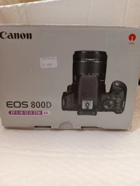 Canon 800D  