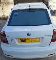 voitures-skoda-octavia-2011-elegence-setif-algerie