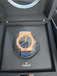 Hublot king gold bleu