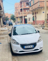 voitures-peugeot-208-2014-sidi-chami-oran-algerie