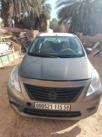 voitures-nissan-sunny-2015-hassi-gara-el-menia-algerie