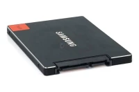 SSD Samsung Serie 830, 256 Go, SATA III