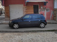 voitures-renault-clio-2-2005-oum-el-bouaghi-algerie