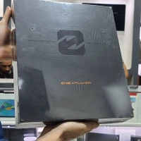 One XPlayer 2 Ryzen 7 6800 u . 32 Gb ram . 2 Tb Ssd 