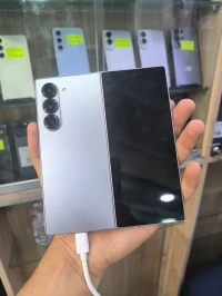 Z fold 6 12/256 gb 2 sim  10/10 européen جديد غير مستعمل
