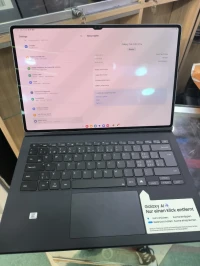 SAMSUNG GALAXY S10 ULTRA 12/256 avec BOOKKEYBOARD ORIGNAL jamais utilisé