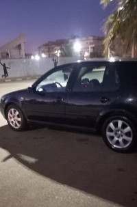 voitures-volkswagen-golf-4-2003-pacific-remchi-tlemcen-algerie