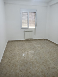 appartement-vente-f5-alger-dar-el-beida-algerie