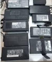 شاحنات-lot-de-chargeurs-pour-laptops-الناصرية-بومرداس-الجزائر