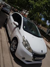 سيارات-peugeot-208-2015-allure-خميس-الخشنة-بومرداس-الجزائر