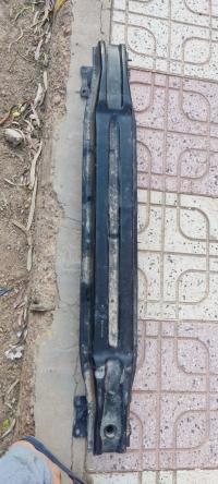 قطع-هيكل-السيارة-traverse-arriere-golf-7-الأغواط-الجزائر