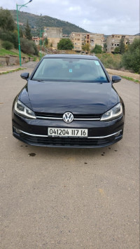 voitures-volkswagen-golf-7-2017-confortline-lakhdaria-bouira-algerie