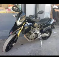 Aprilia Dorsoduro 2011
