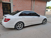 voitures-mercedes-classe-c-2013-250-avantgarde-khenchela-algerie