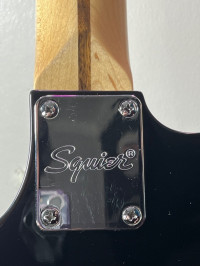 instruments-electriques-guitare-electrique-squier-starcaster-blida-algerie