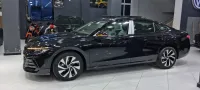 Volkswagen Passat 2025 300 Pro